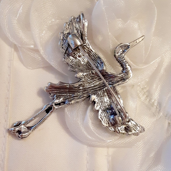 Majestic Crane Bird Brooch - Picture 4 of 4